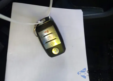 2020 Kia Niro Ev Ex z USA, uszkodzony, nr VIN KNDCC3LG7L5047385